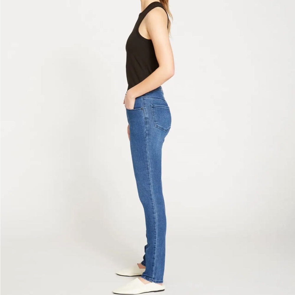 Universal Standard Seine High Rise Skinny Jean - Picture 3 of 16